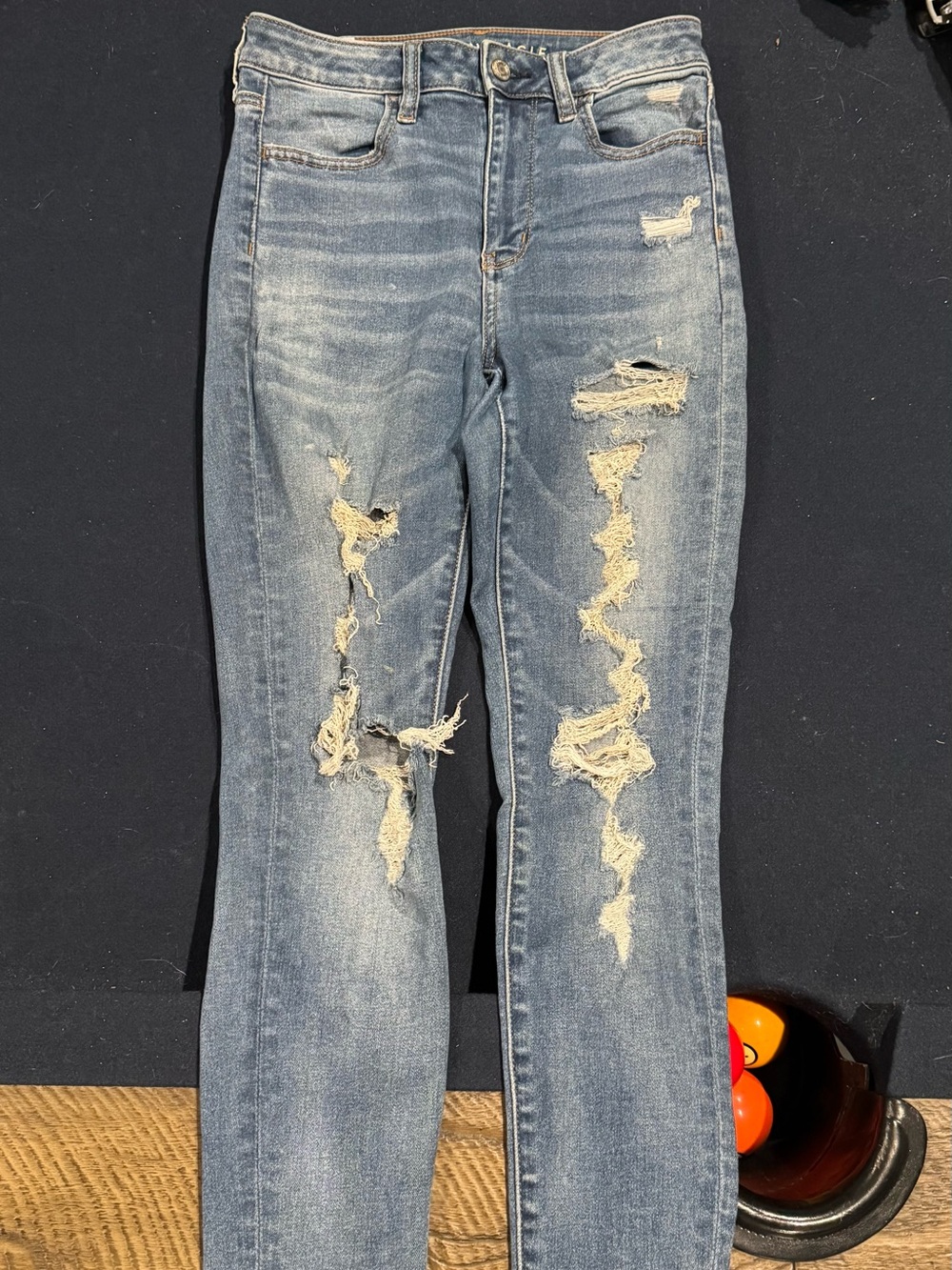 American Eagle Outfitters Distressed Light Blue Skinny Jeans